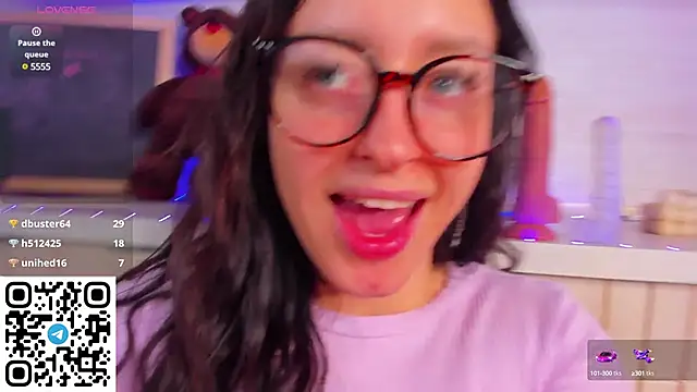 Snapshot of Kruela_Eva chatting on December 17, 2024, 3:06 am Kruela Eva online show from December 17, 2024, 3:06 am