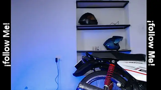 Nefera 16 online show from February 12, 2025, 10:37 pm