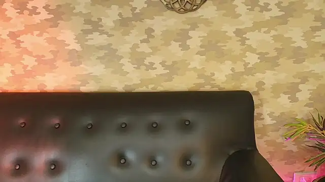 cherry chel online show from March 21, 2025, 8:18 pm