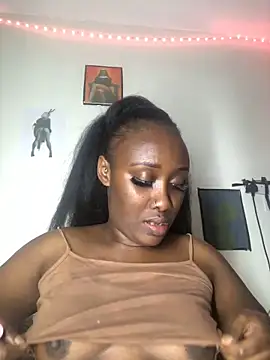 Lola kims online show from October 10, 2025, 2:43 am