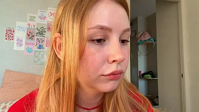 HoneyAudrey online show from February 24, 2026, 3:15 am