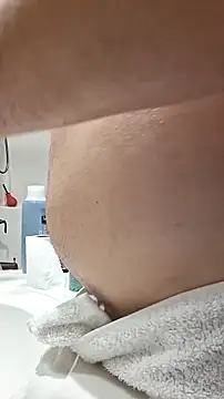 Davo84123 online show from December 18, 2025, 10:27 pm