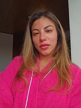 Karen San Miguel online show from April 13, 2026, 7:19 pm