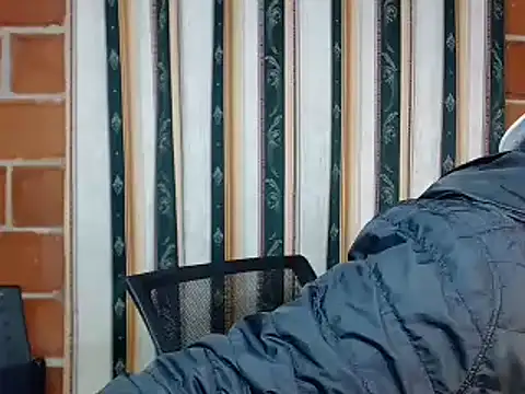 Izan And Theo online show from February 26, 2025, 11:48 pm