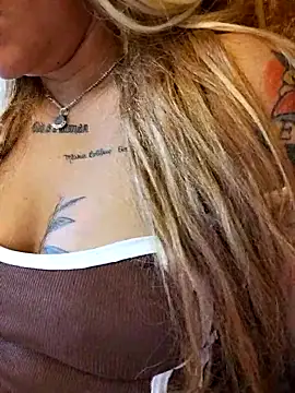 perolaar online show from March 25, 2026, 1:06 pm