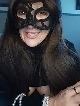 23Milly online show from February 13, 2025, 6:52 am