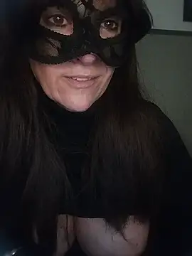 23Milly online show from February 26, 2025, 8:37 am