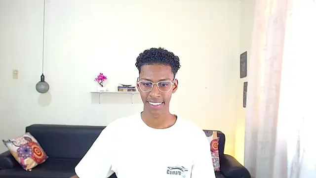 Snapshot of maiki18_ chatting on January 30, 2025, 7:48 pm maiki18 online show from January 30, 2025, 7:48 pm