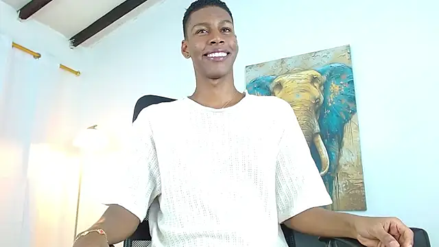 Snapshot of maiki18_ chatting on November 14, 2025, 8:40 pm maiki18 online show from November 14, 2025, 8:40 pm