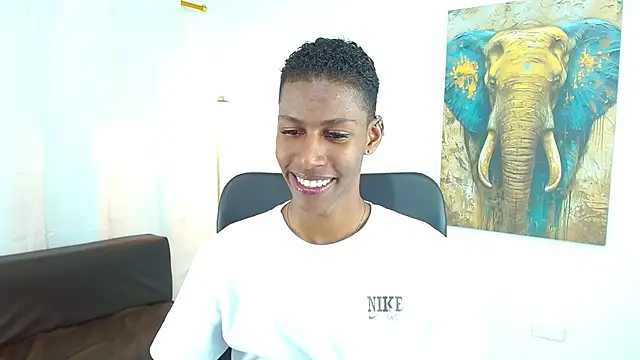 Snapshot of maiki18_ chatting on November 21, 2025, 8:51 pm maiki18 online show from November 21, 2025, 8:51 pm