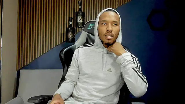 JamesParck online show from January 22, 2025, 12:38 pm