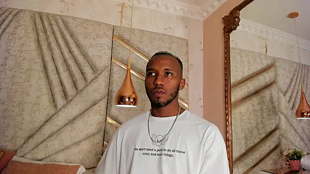 JamesParck online show from March 5, 2025, 6:56 pm