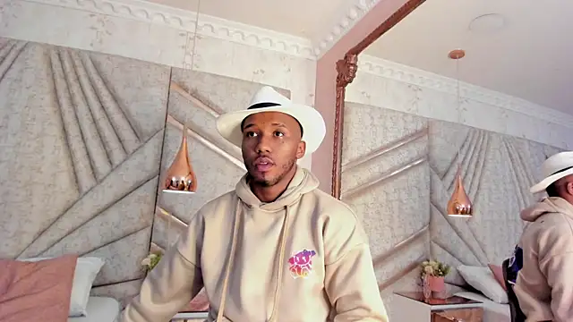 JamesParck online show from March 17, 2025, 12:57 pm