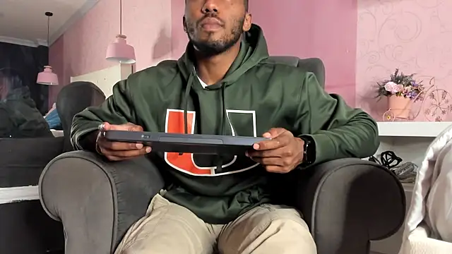 JamesParck online show from February 20, 2026, 11:16 pm