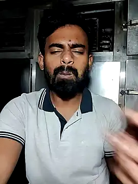 rayhan085 online show from February 3, 2025, 6:39 pm