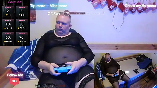 Snapshot of ShyBoy1982 chatting on February 16, 2025, 2:53 am ShyBoy1982 online show from February 16, 2025, 2:53 am