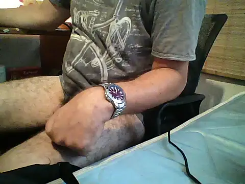 LECHEBALLS online show from January 17, 2026, 10:35 pm