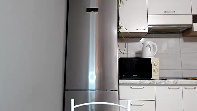 SierraSky  online show from December 14, 2025, 6:12 pm