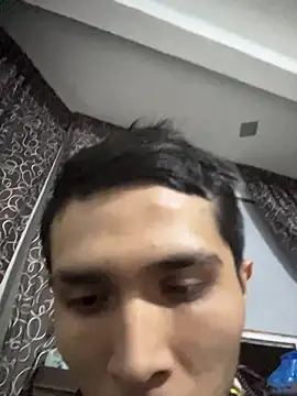 jperezofficial1 online show from December 14, 2025, 4:40 am