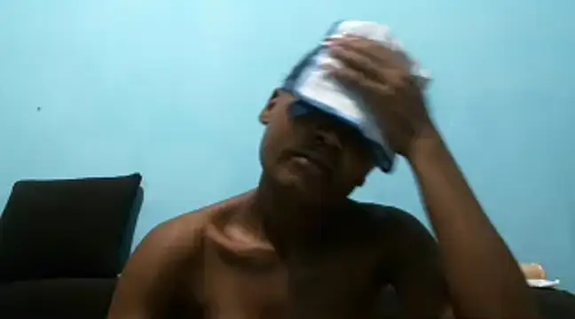 cocolicky online show from March 5, 2025, 10:11 am