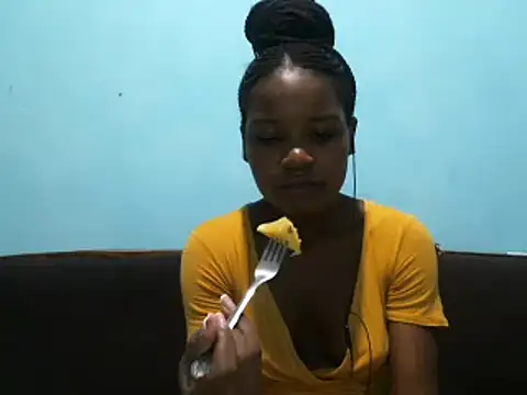 cocolicky online show from March 14, 2025, 8:06 pm