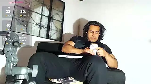 Snapshot of willian_m777 chatting on January 17, 2026, 3:44 am willian m777 online show from January 17, 2026, 3:44 am