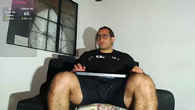 Snapshot of willian_m777 chatting on February 26, 2026, 3:05 am willian m777 online show from February 26, 2026, 3:05 am