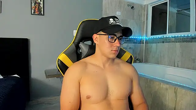 owengray2n online show from January 5, 2025, 3:22 am