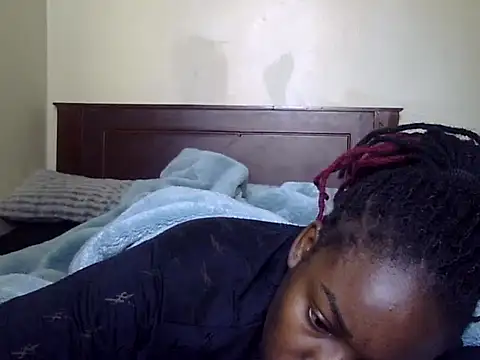 Sexy racy rebel  online show from April 1, 2026, 7:42 am