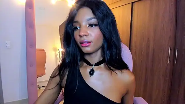 alikahouston4 online show from April 2, 2026, 12:41 am