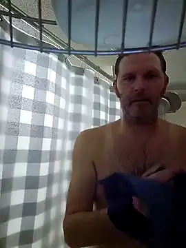 big-fun1981 online show from January 15, 2025, 1:31 pm