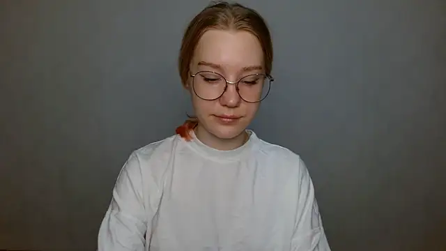 Snapshot of cindi_hot chatting on December 27, 2024, 9:06 am cindi hot online show from December 27, 2024, 9:06 am