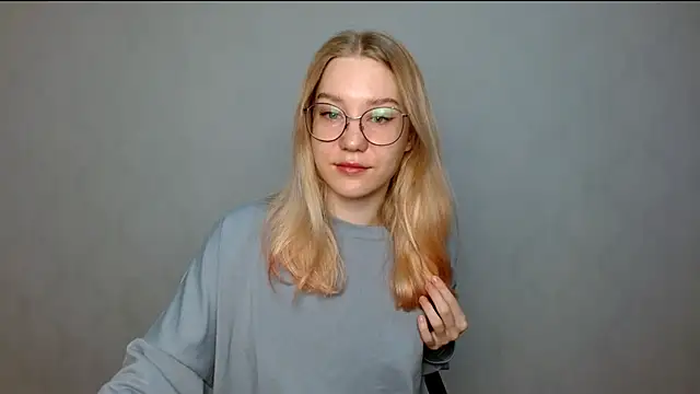 Snapshot of cindi_hot chatting on February 25, 2025, 6:36 am cindi hot online show from February 25, 2025, 6:36 am