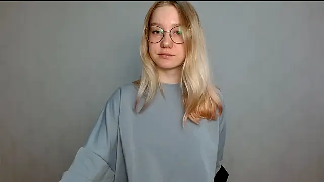 Snapshot of cindi_hot chatting on March 5, 2025, 11:28 am cindi hot online show from March 5, 2025, 11:28 am