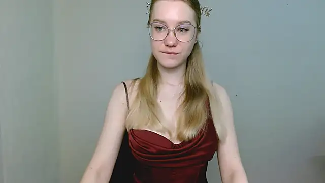 cindi hot online show from March 12, 2026, 11:05 am