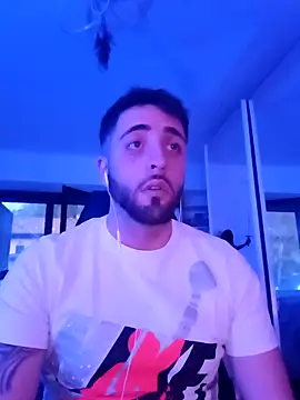 Snapshot of 1ninefellababy chatting on February 23, 2025, 5:18 pm 1ninefellababy online show from February 23, 2025, 5:18 pm