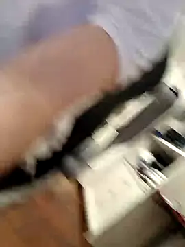 Snapshot of 1ninefellababy chatting on March 11, 2025, 3:02 pm 1ninefellababy online show from March 11, 2025, 3:02 pm