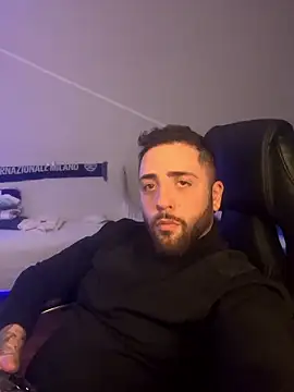 Snapshot of 1ninefellababy chatting on December 4, 2025, 5:54 pm 1ninefellababy online show from December 4, 2025, 5:54 pm