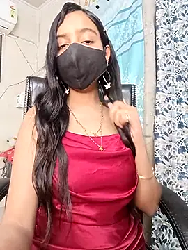 Snapshot of Parinaaz18 chatting on January 14, 2026, 1:55 am Parinaaz18 online show from January 14, 2026, 1:55 am