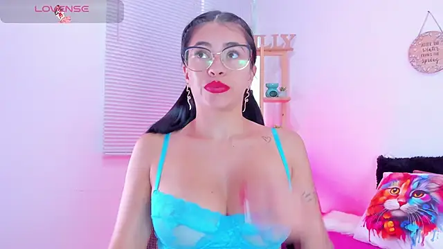 Snapshot of EmillySanders chatting on February 16, 2025, 3:38 pm EmillySanders online show from February 16, 2025, 3:38 pm