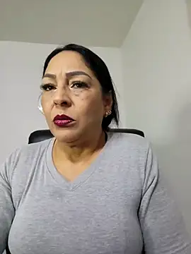 Gina Myers online show from April 28, 2026, 3:44 am