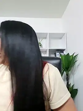 Gina Myers online show from May 5, 2026, 3:36 am