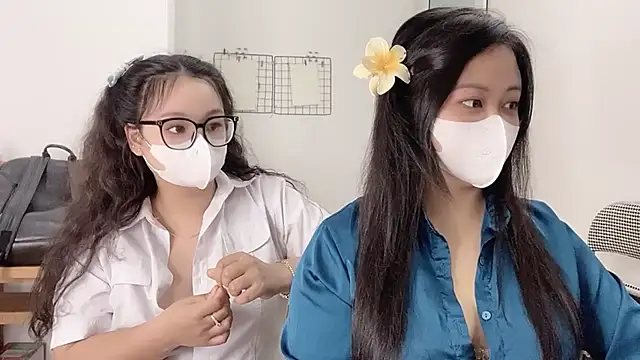 Snapshot of Bamboo_Swetie chatting on November 22, 2025, 3:00 pm Bamboo Swetie online show from November 22, 2025, 3:00 pm