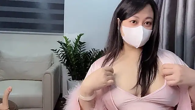 Bamboo Swetie online show from April 8, 2026, 3:23 pm