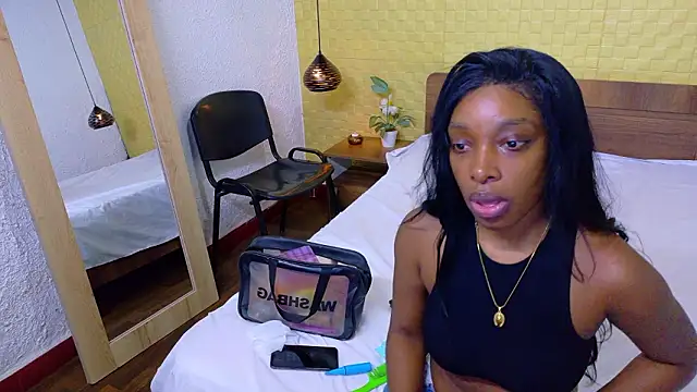 Shamiraa moore online show from February 3, 2026, 6:46 pm