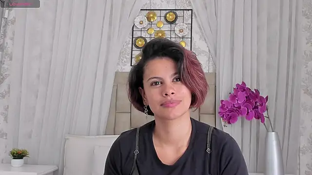 MarianaSanz online show from February 16, 2026, 2:02 pm