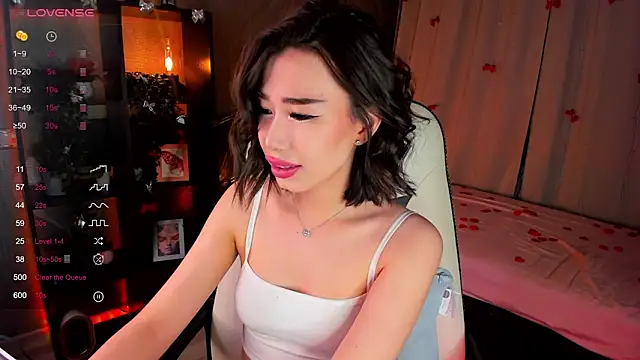 sensualily online show from February 28, 2026, 4:19 pm