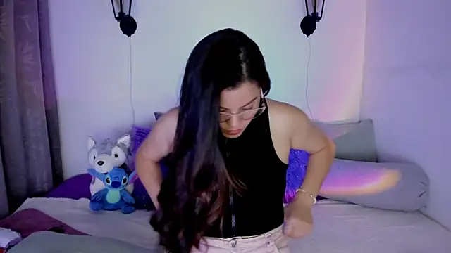 CherryBlossomm  online show from February 23, 2025, 11:14 pm