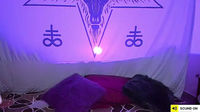 Snapshot of kaos_room chatting on March 5, 2025, 11:05 pm kaos room online show from March 5, 2025, 11:05 pm