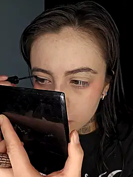 Snapshot of kaos_room chatting on March 6, 2025, 8:05 pm kaos room online show from March 6, 2025, 8:05 pm